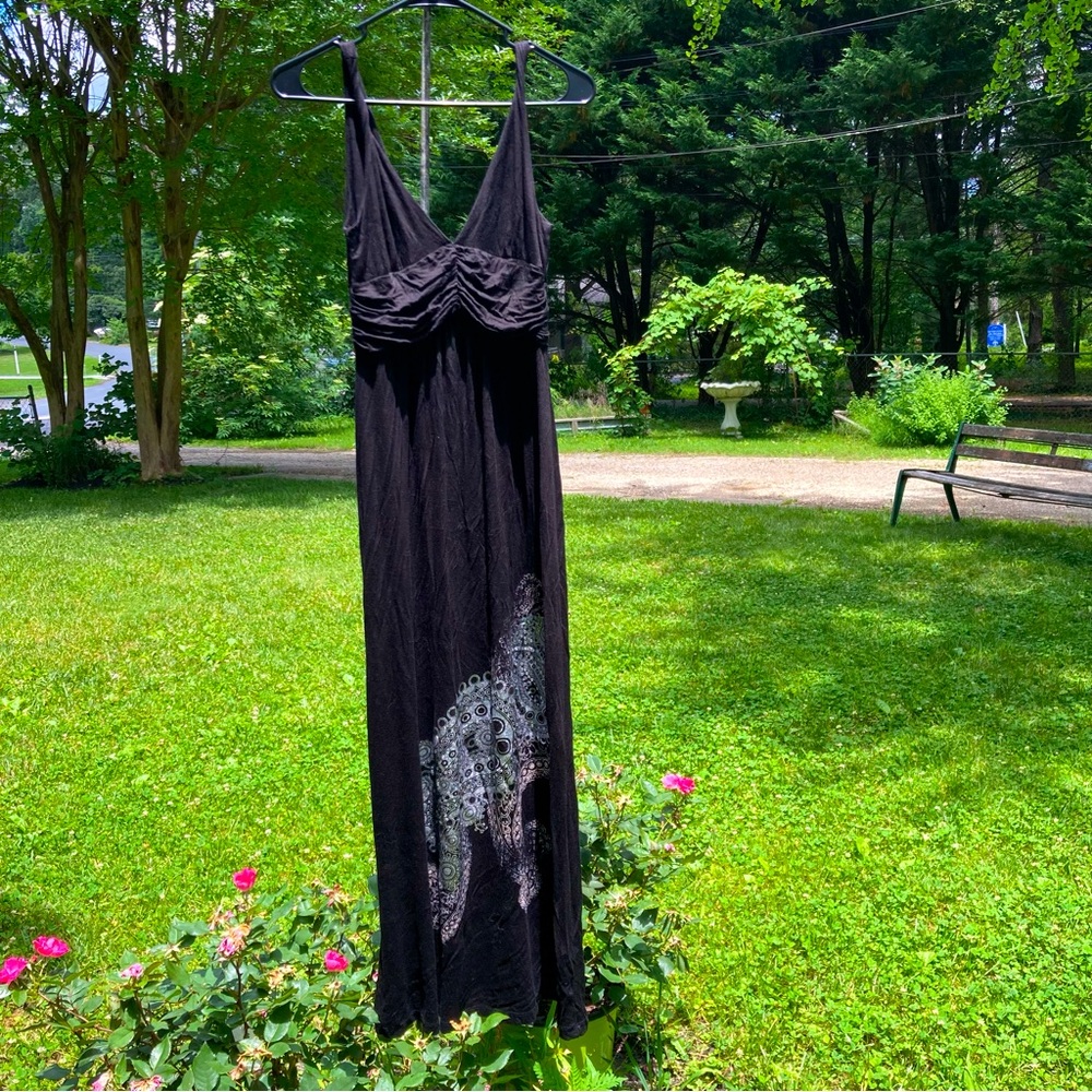 Arden B Black Gathered Empire Waist Maxi dress Silver Paisley motif V-neck/back